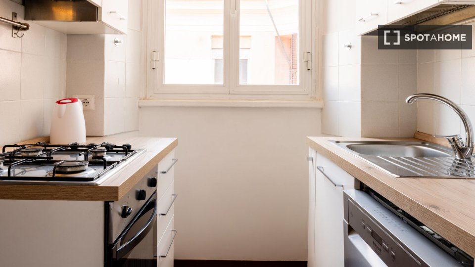 Apartment Rome, 1 bed, 70m² — photo 1
