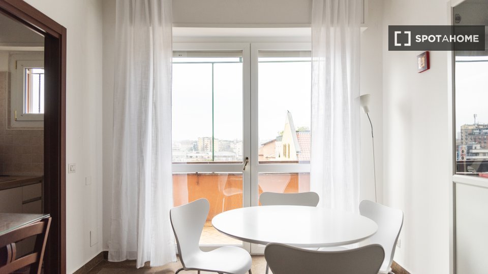 Apartment Milan, 1 bed, 55m² — photo 15