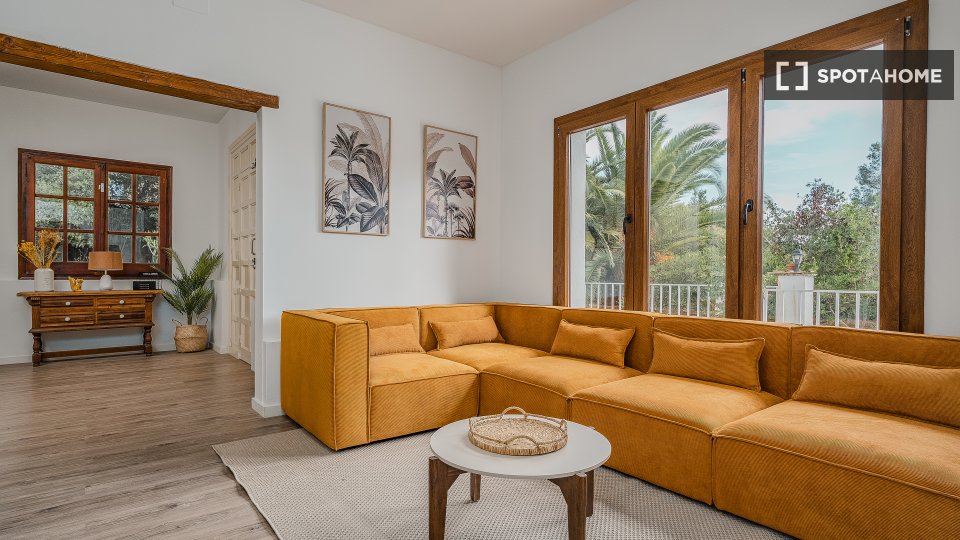 Double room Barcelona, 6 beds, 227m² — photo 70