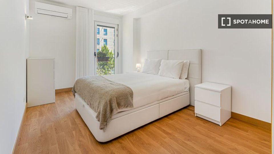 Apartment Lisbon, 3 beds — photo 19