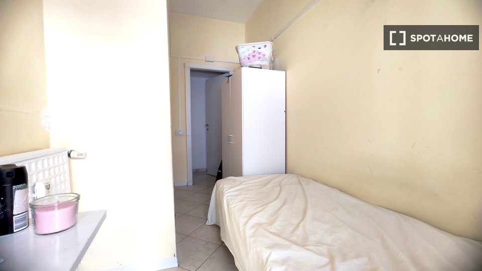 Double room Rome, 6 beds, 150m² — photo 31