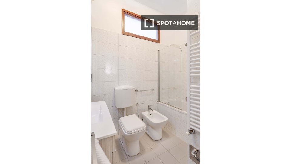 Apartment Turin, 1 bed, 75m² — photo 18