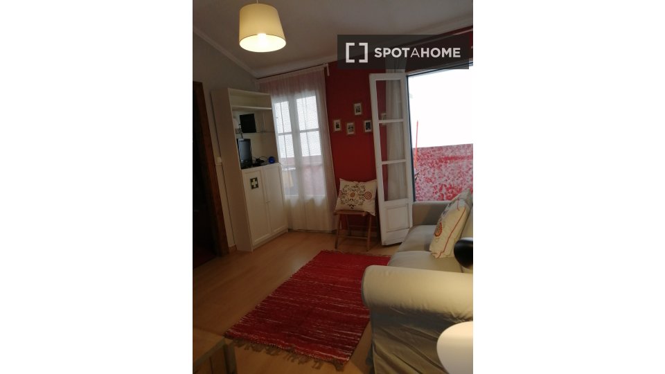 Apartment Lisbon, 1 bed — photo 8