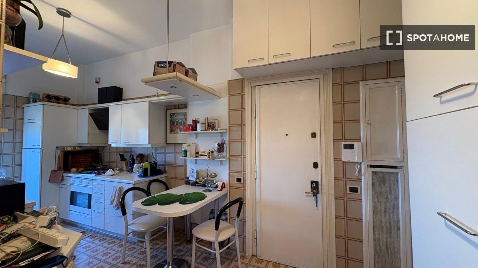 Double room Rome, 2 beds — photo 7