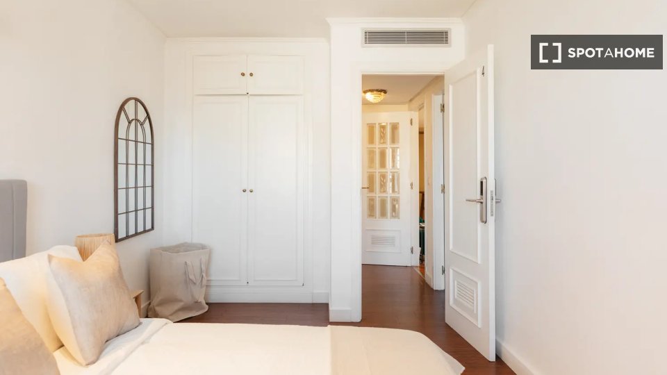 Double room Valencia, 6 beds — photo 11