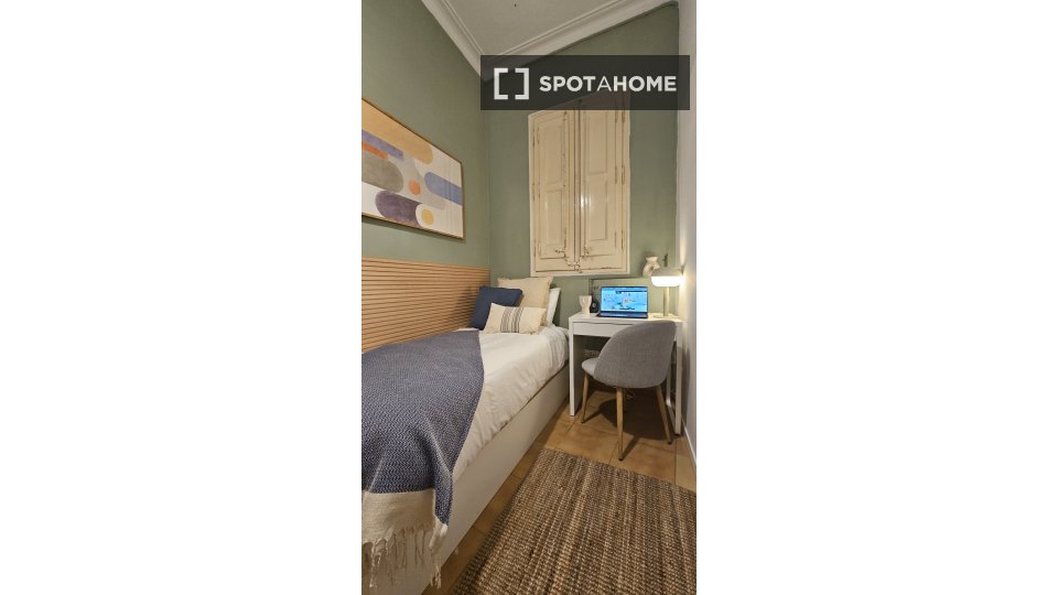 Double room Barcelona, 5 beds, 160m² — photo 19