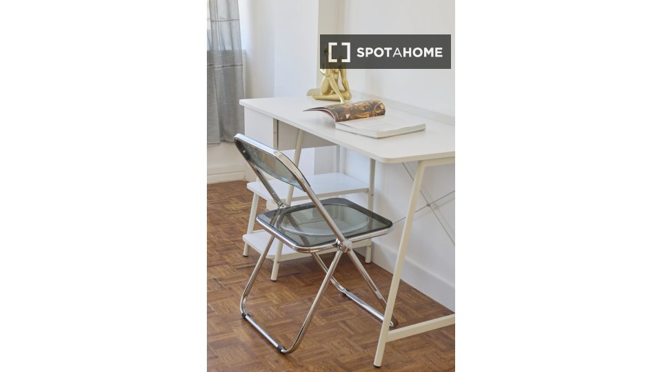 Double room Lisbon, 7 beds — photo 9