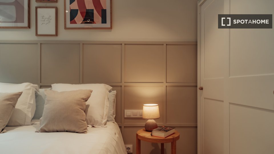 Apartment Barcelona, 1 bed, 40m² — photo 11