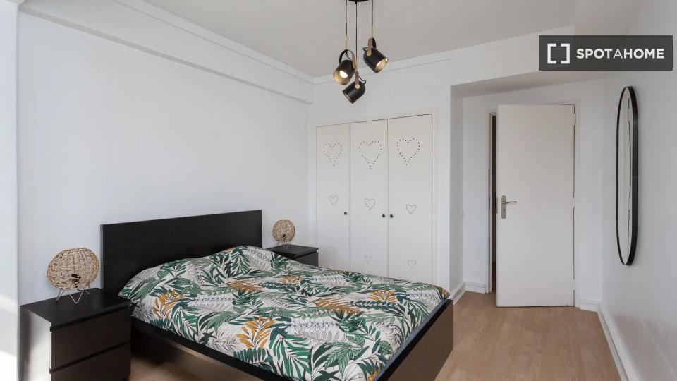Double room Lisbon, 10 beds — photo 13