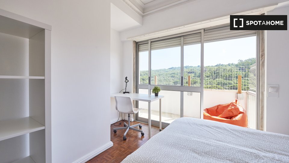 Double room Lisbon, 8 beds — photo 6