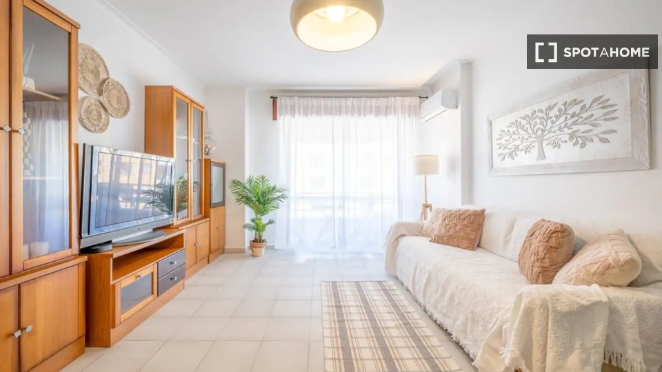 Apartment Lisbon, 1 bed — photo 5
