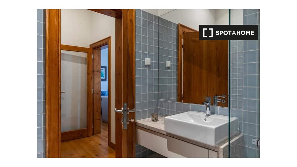 Apartment mono Lisbon, 50m² — photo 14