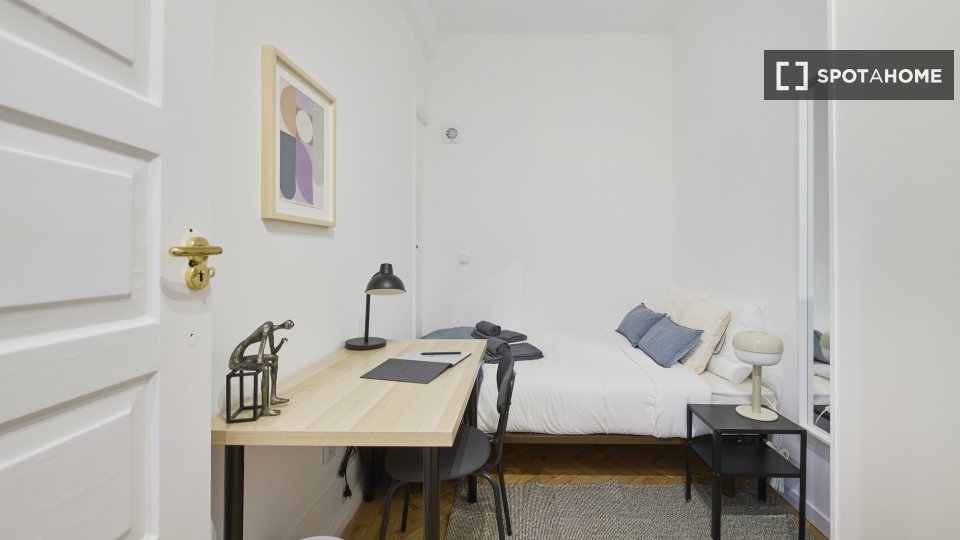 Double room Lisbon, 10 beds — photo 3