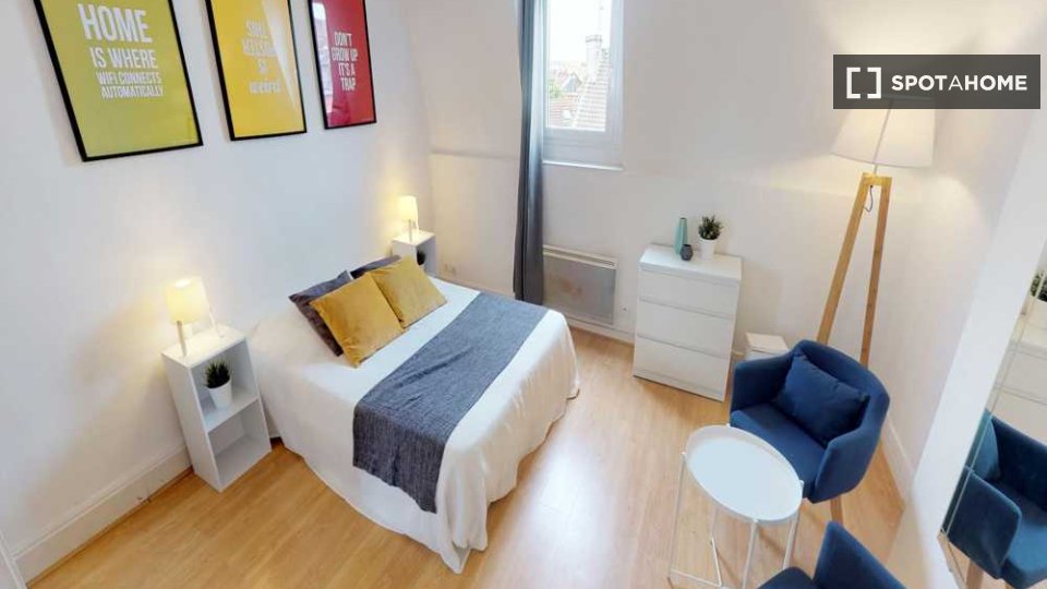 Double room Lille, 3 beds, 50m² — photo 13