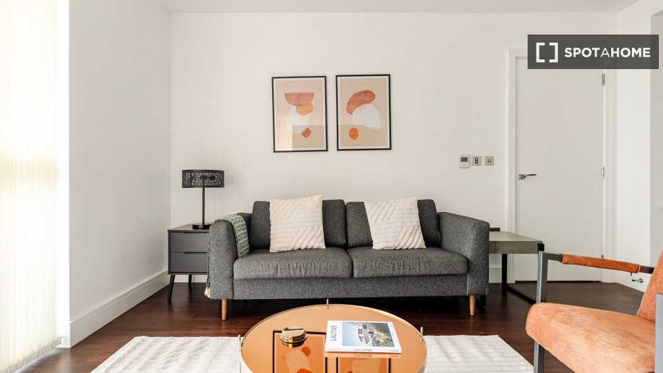 Apartment London, 1 bed — photo 4
