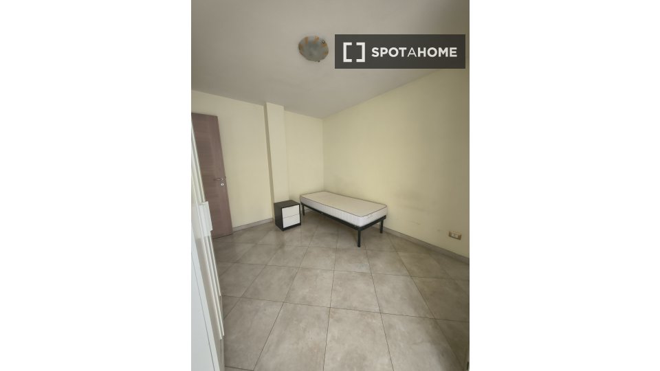 Apartment Rome, 4 beds — photo 14