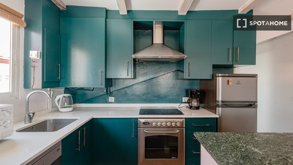 Apartment Madrid, 2 beds — photo 18