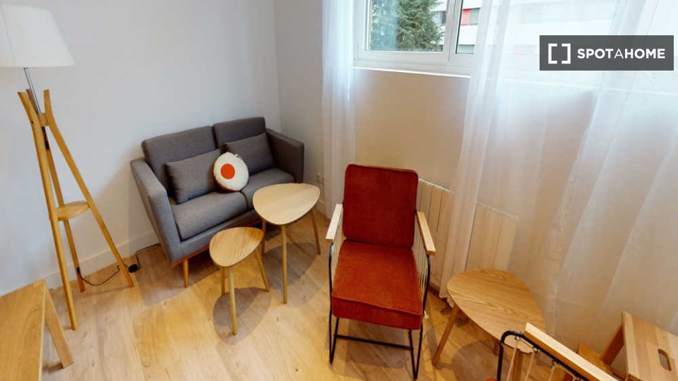 Double room Lille, 5 beds, 110m² — photo 4