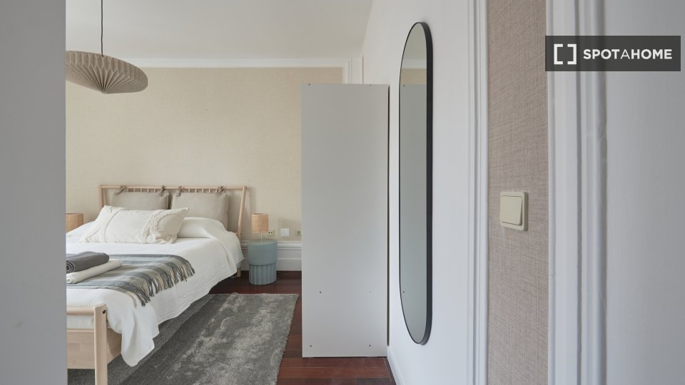 Double room Lisbon, 11 beds — photo 15