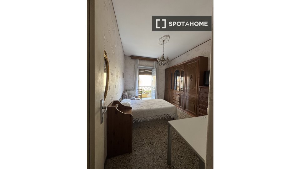 Camera doppia Roma, 2 camere, 75m² — foto 3