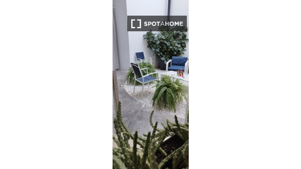 Apartment Cordoba, 2 beds, 50m² — photo 40