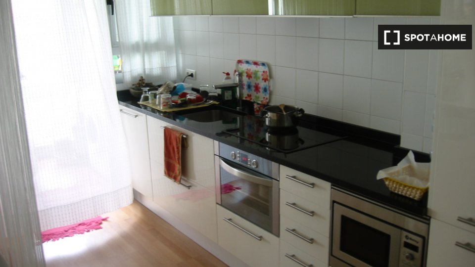 Double room Madrid, 2 beds, 70m² — photo 8