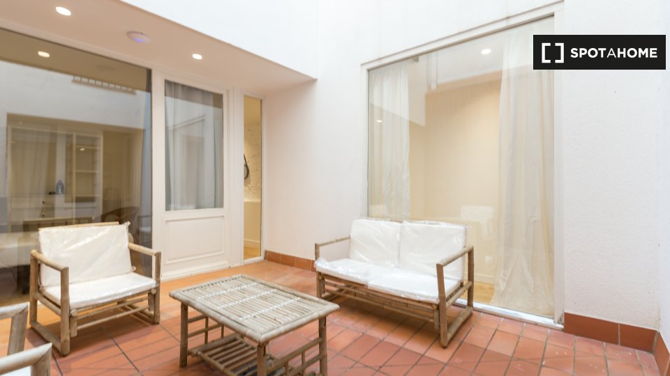 Appartamento Barcellona, 2 camere, 95m² — foto 18