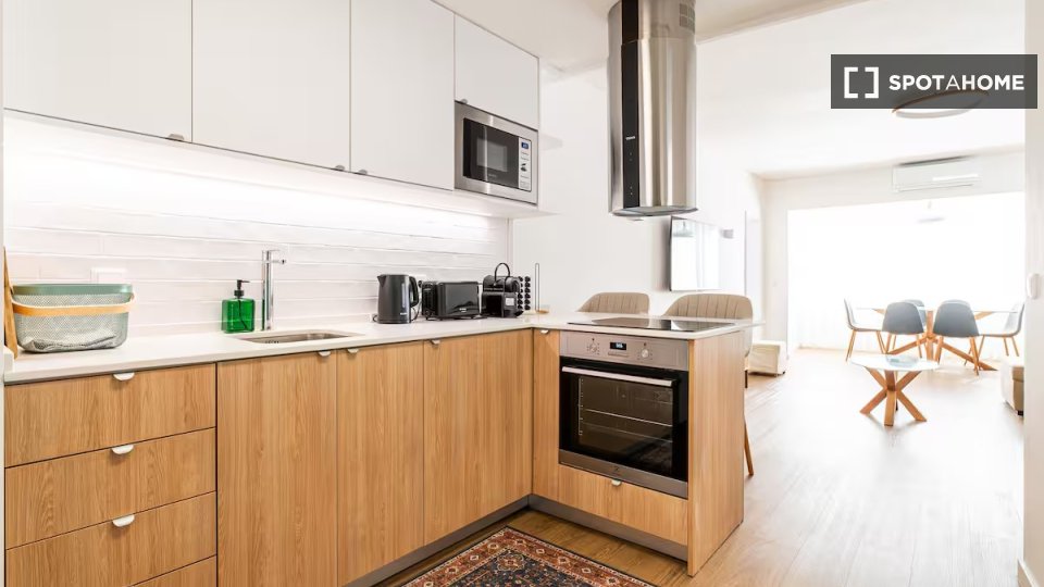 Apartment Lisbon, 1 bed — photo 7