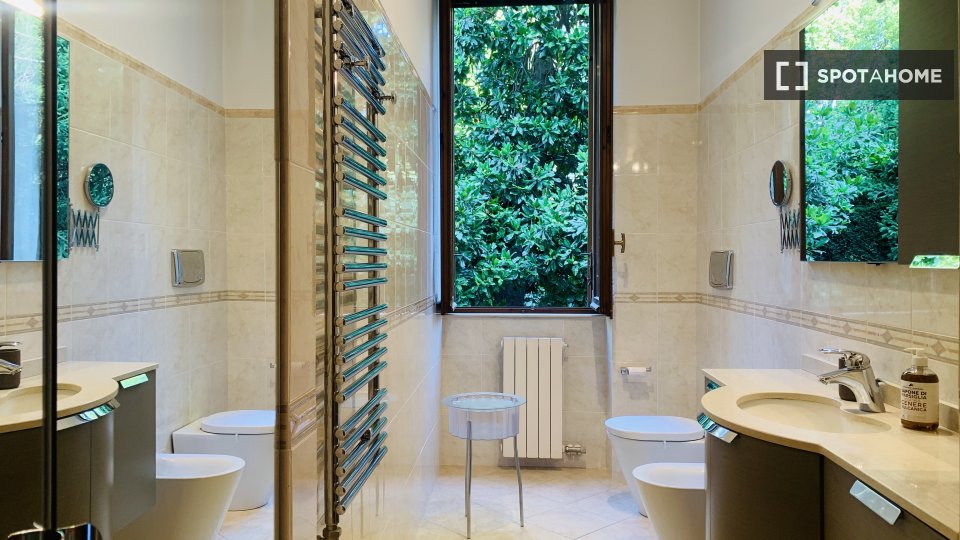 Apartment Milan, 2 beds, 100m² — photo 1