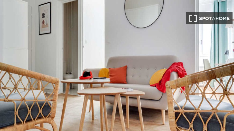 Double room Paris, 5 beds, 130m² — photo 3