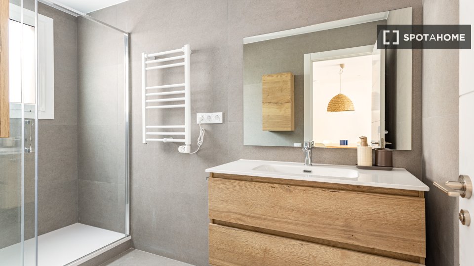 Apartment Barcelona, 3 beds, 82m² — photo 12