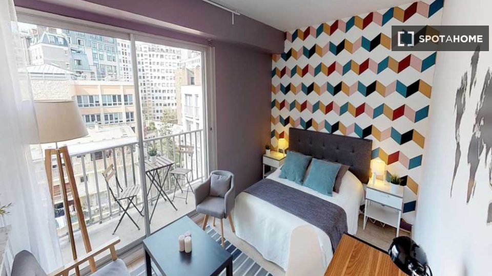 Double room Paris, 4 beds, 80m² — photo 21
