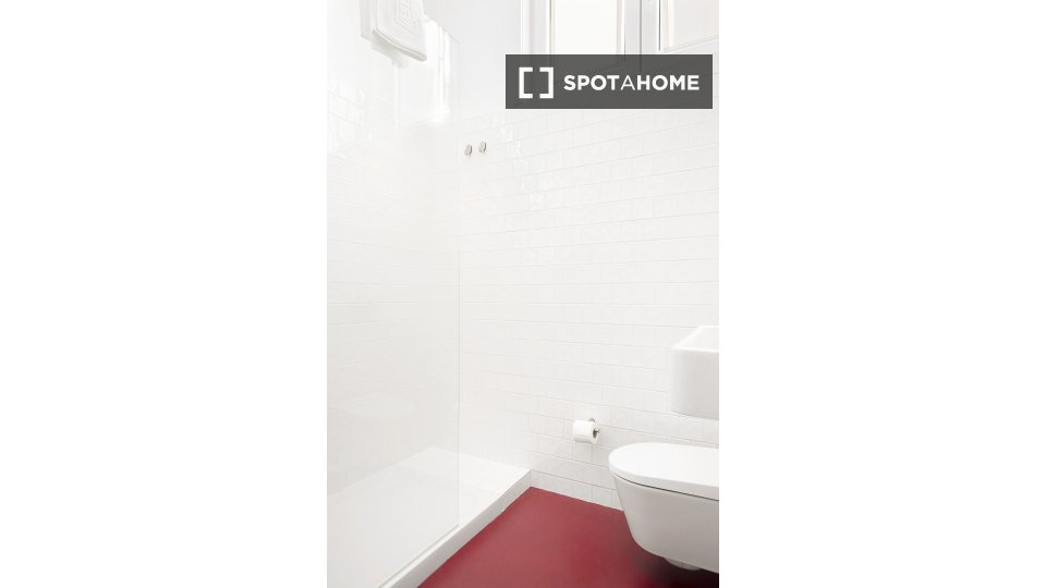 Apartment Porto, 4 beds, 60m² — photo 18