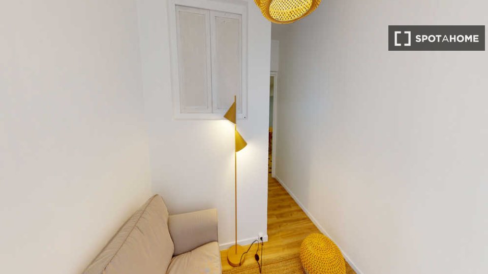 Double room Lyon, 4 beds, 130m² — photo 3
