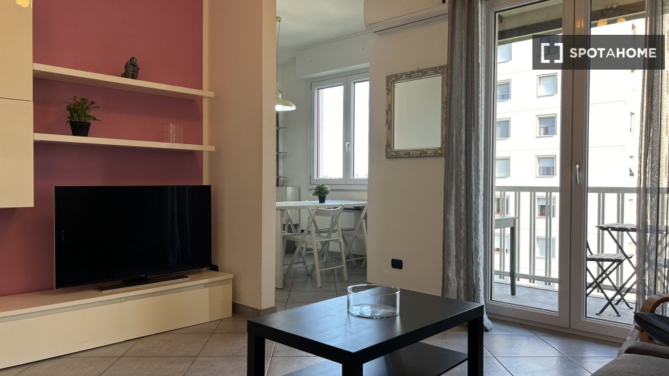 Apartment Milan, 2 beds, 89m² — photo 3