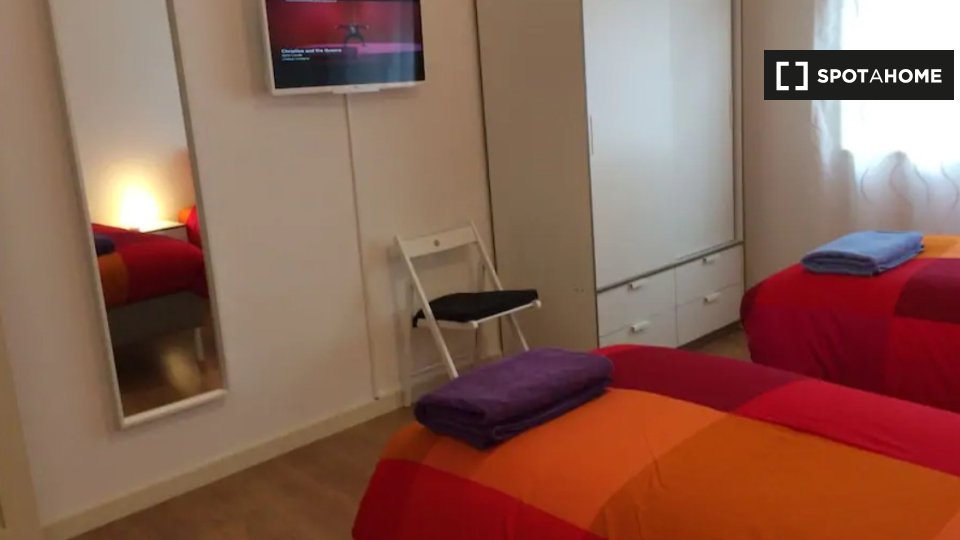 Double room Porto, 5 beds — photo 11