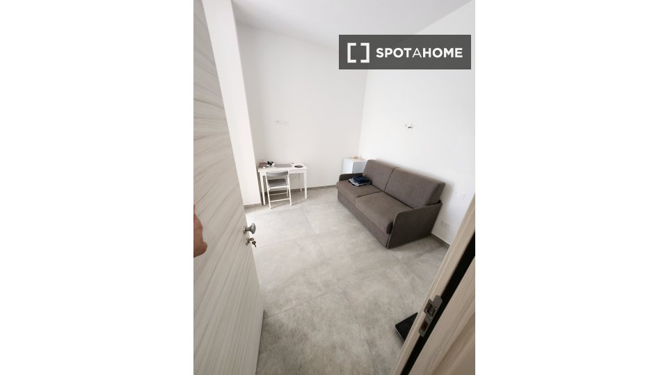Apartment mono Milan, 16m² — photo 13