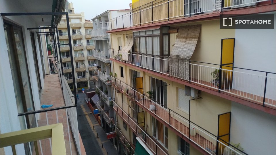 Appartamento con 1 camera da letto in affitto a Benidorm