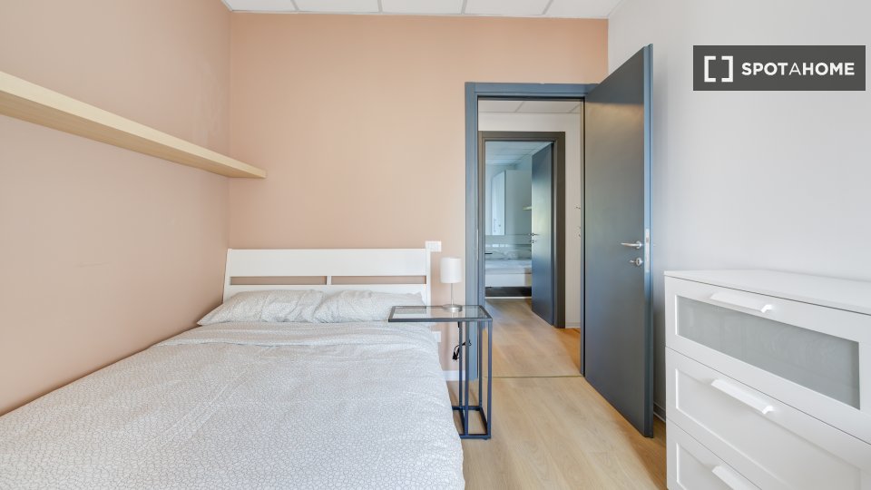 Double room Milan, 8 beds, 178m² — photo 11