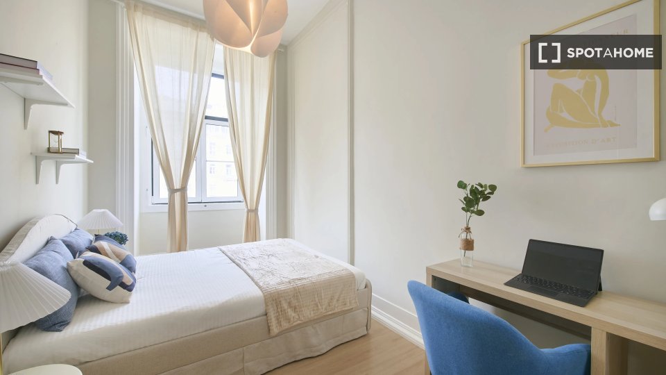 Double room Lisbon, 9 beds — photo 11