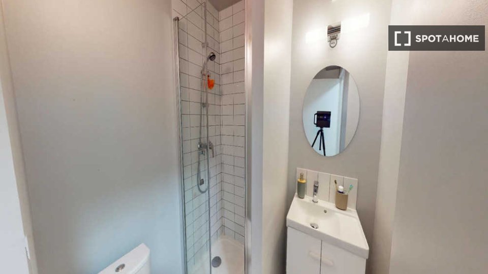 Double room Paris, 4 beds, 70m² — photo 10