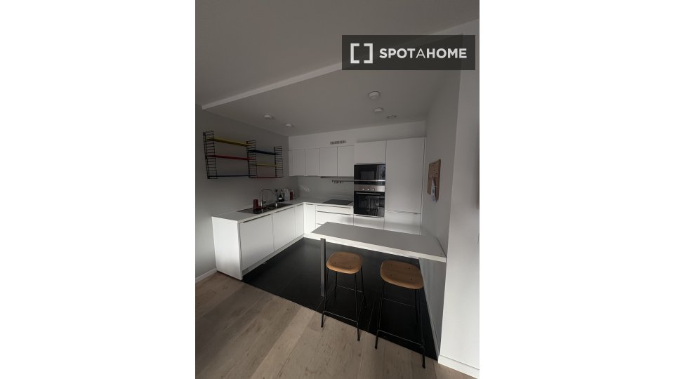 Apartment Brussels, 2 beds, 80m² — photo 1