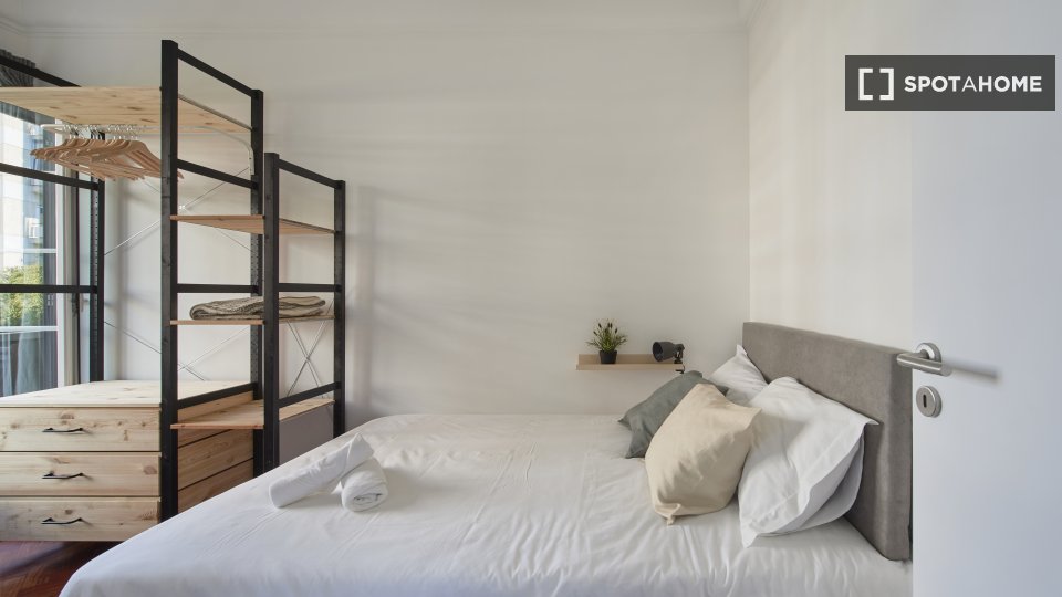 Double room Lisbon, 7 beds, 200m² — photo 17