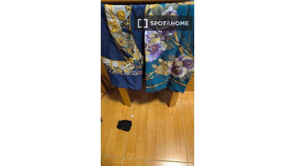 Double room Bilbao, 1 bed, 70m² — photo 5