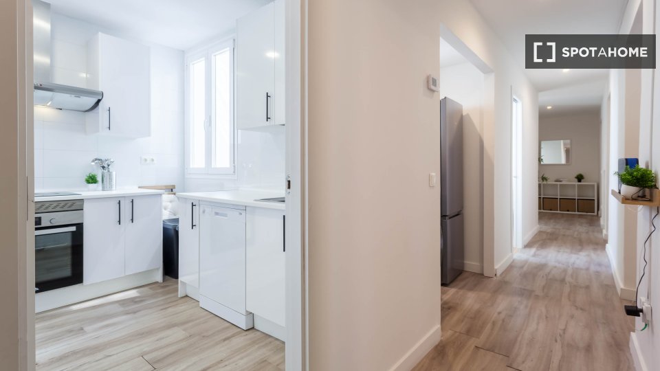 Camera doppia Madrid, 9 camere, 180m² — foto 38