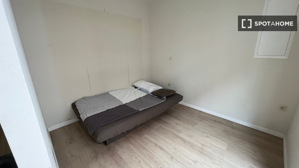 Apartment Brussels, 1 bed — photo 3