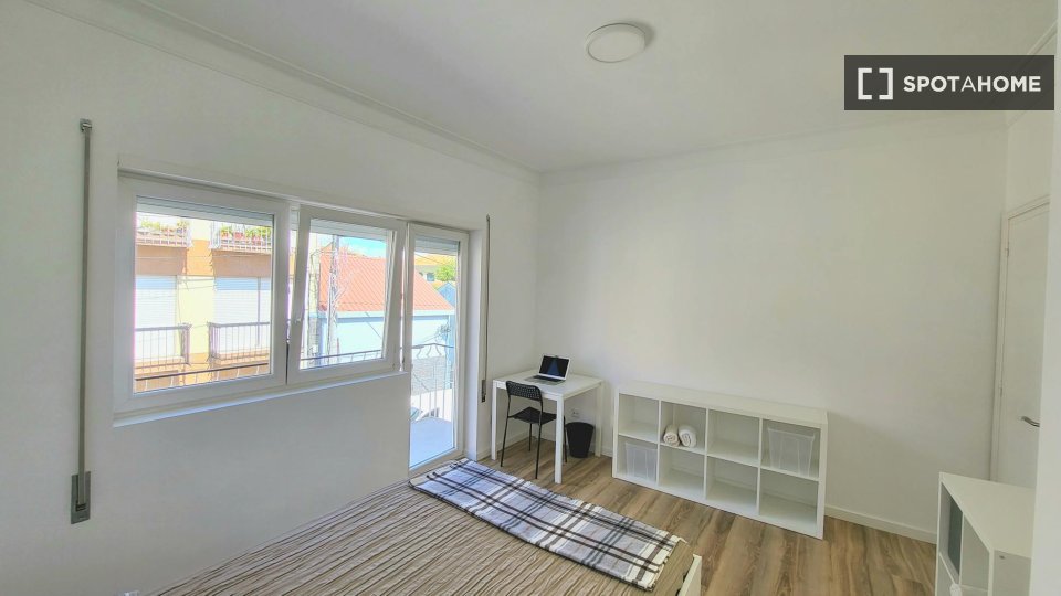 Double room Porto, 4 beds — photo 19