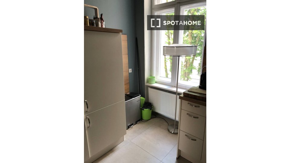 Apartment Berlin, 3 beds, 123m² — photo 3