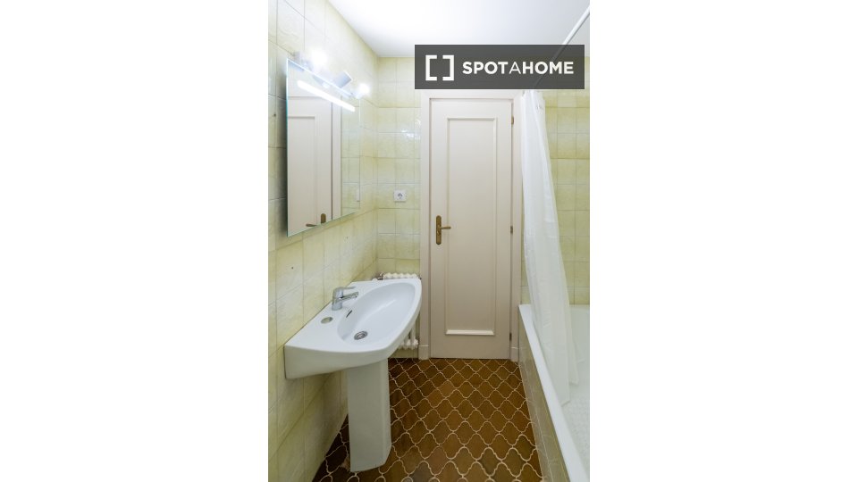 Apartment Madrid, 2 beds — photo 6