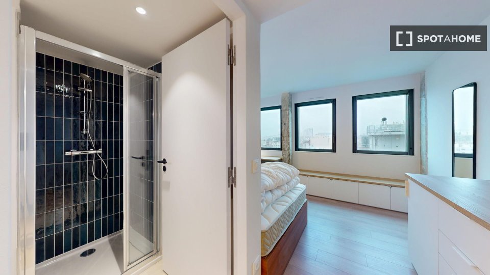 Camera in affitto in una casa con 12 camere da letto a Cambronne-Garibaldi - a Parigi